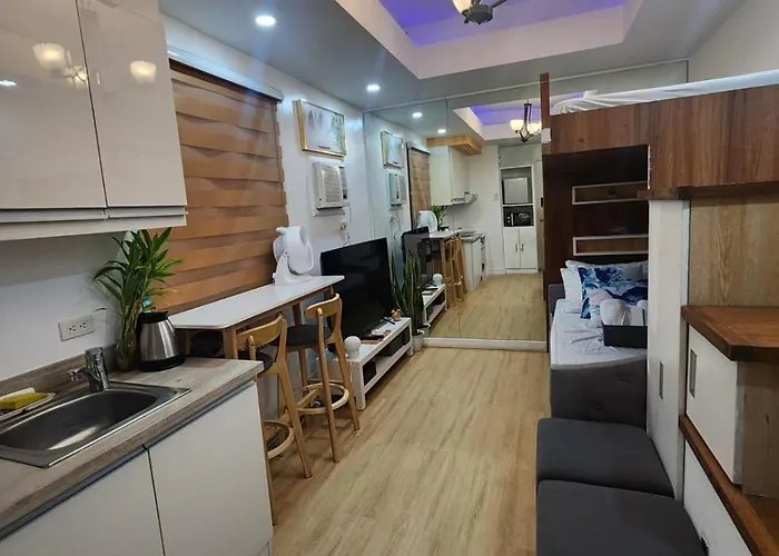 Muji Kltower Makati - Greenbelt - With Pool Access Apartment *