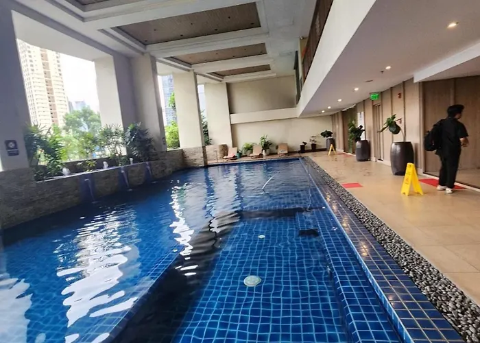 公寓 Muji Kltower Makati - Greenbelt - With Pool Access 马尼拉