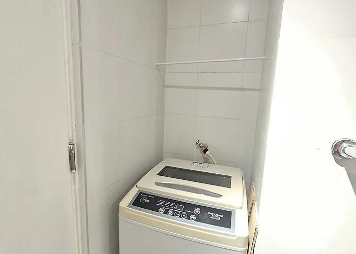 Muji Kltower Makati - Greenbelt - With Pool Access Apartment *