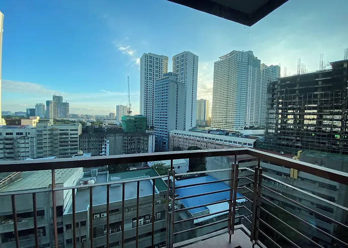 Muji Kltower Makati - Greenbelt - With Pool Access